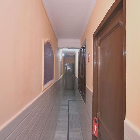 Super Hotel O Rajesh Palace Chandigarh Bagian luar foto